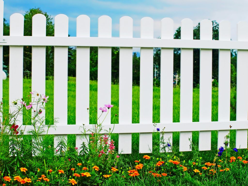 Vinyl Fence Services